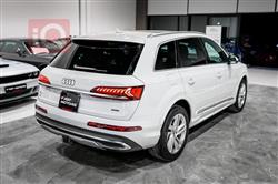 اودي Q7
